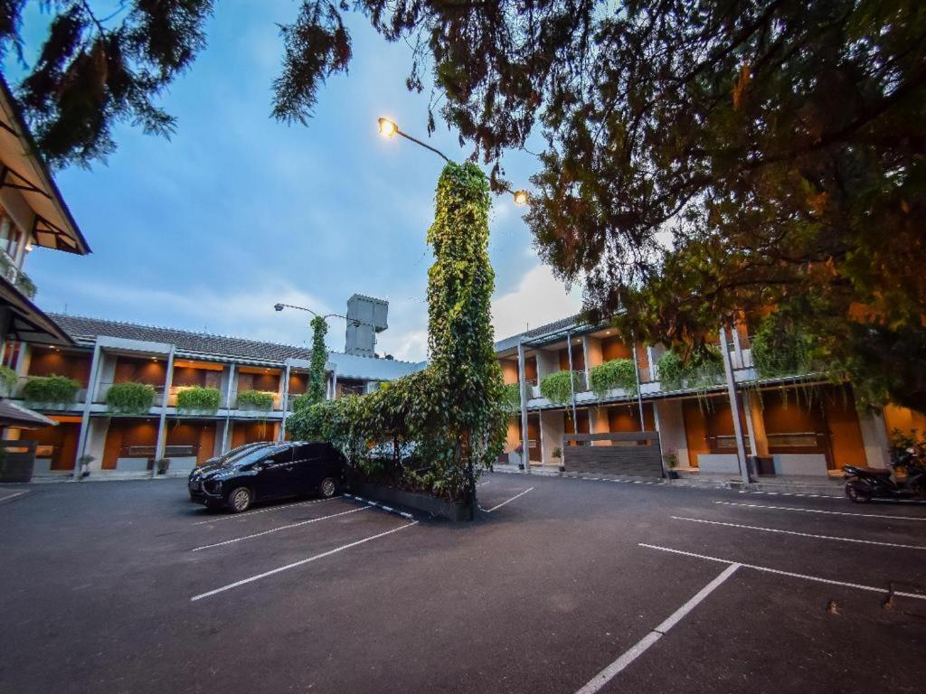 Hotel Nyland Pasteur בנדונג מראה חיצוני תמונה